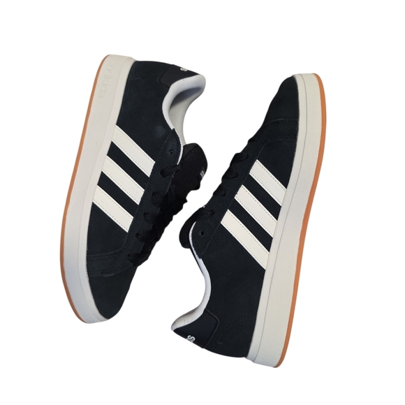 Adidas Grand Court Black and White Shoes - Picture 3 of 8